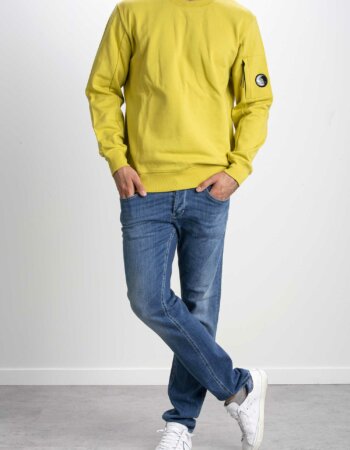 CP COMPANY-FELPA DIAGONAL RAISED FLEECE JUMPER-CPSS022A005086W GOLDEN