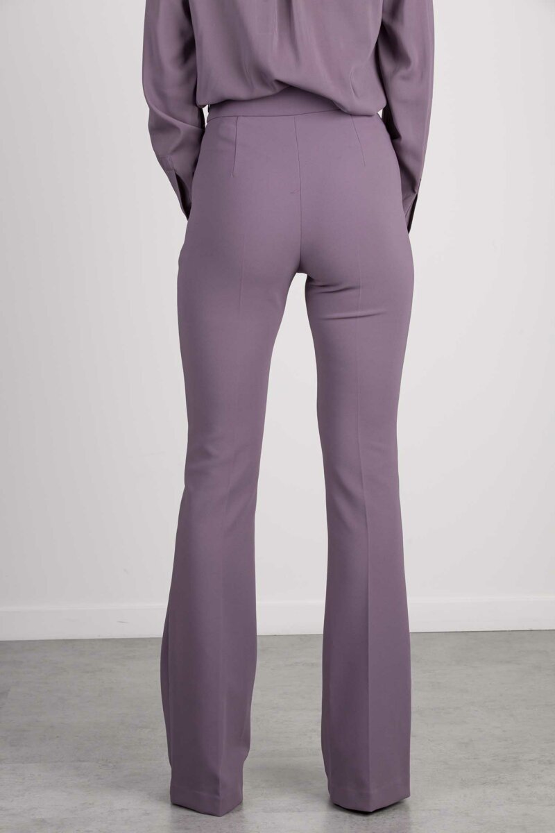 ELISABETTA FRANCHI-PANTALONE A ZAMPA ESSENTIAL-EFPA00936E2 VIOLA