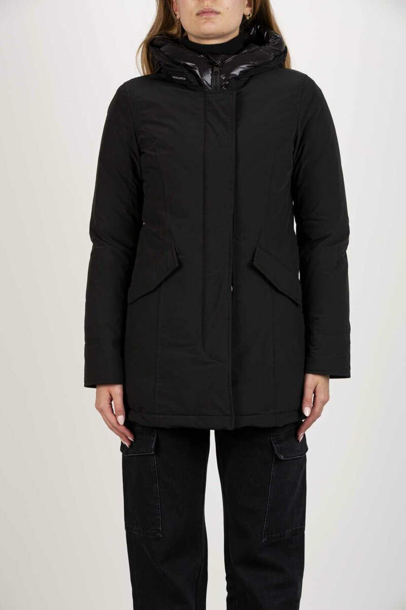 WOOLRICH-LUXURY ARCTIC PARKA-WLWWOU0686FRUT3128A3 BLACK